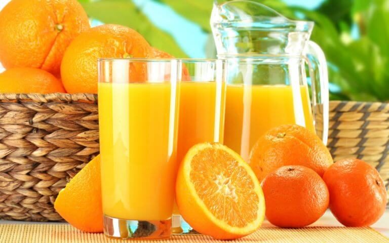 فوائد عصير البرتقال الطبيعي